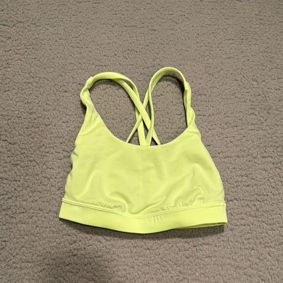 Lululemon Energy Bra *Medium Support, B–D Cups
Electric Lemon size 2 - Picture 1 of 5